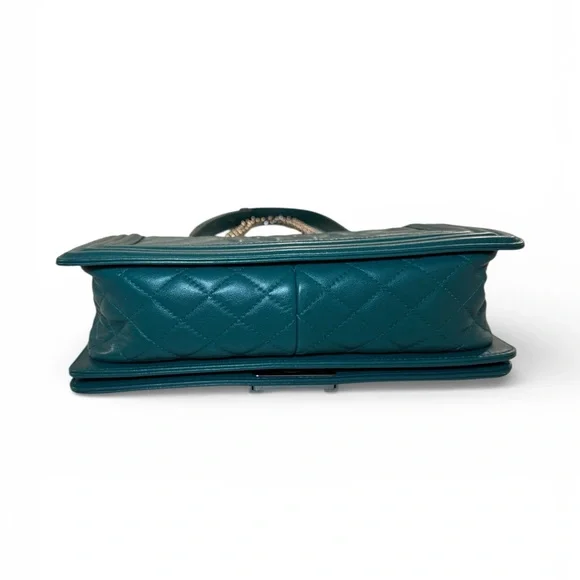 RARE Chanel Boy Bag: Medium Size, Dark Teal Leather *AUTHENTICATED* - Picture 4 of 16